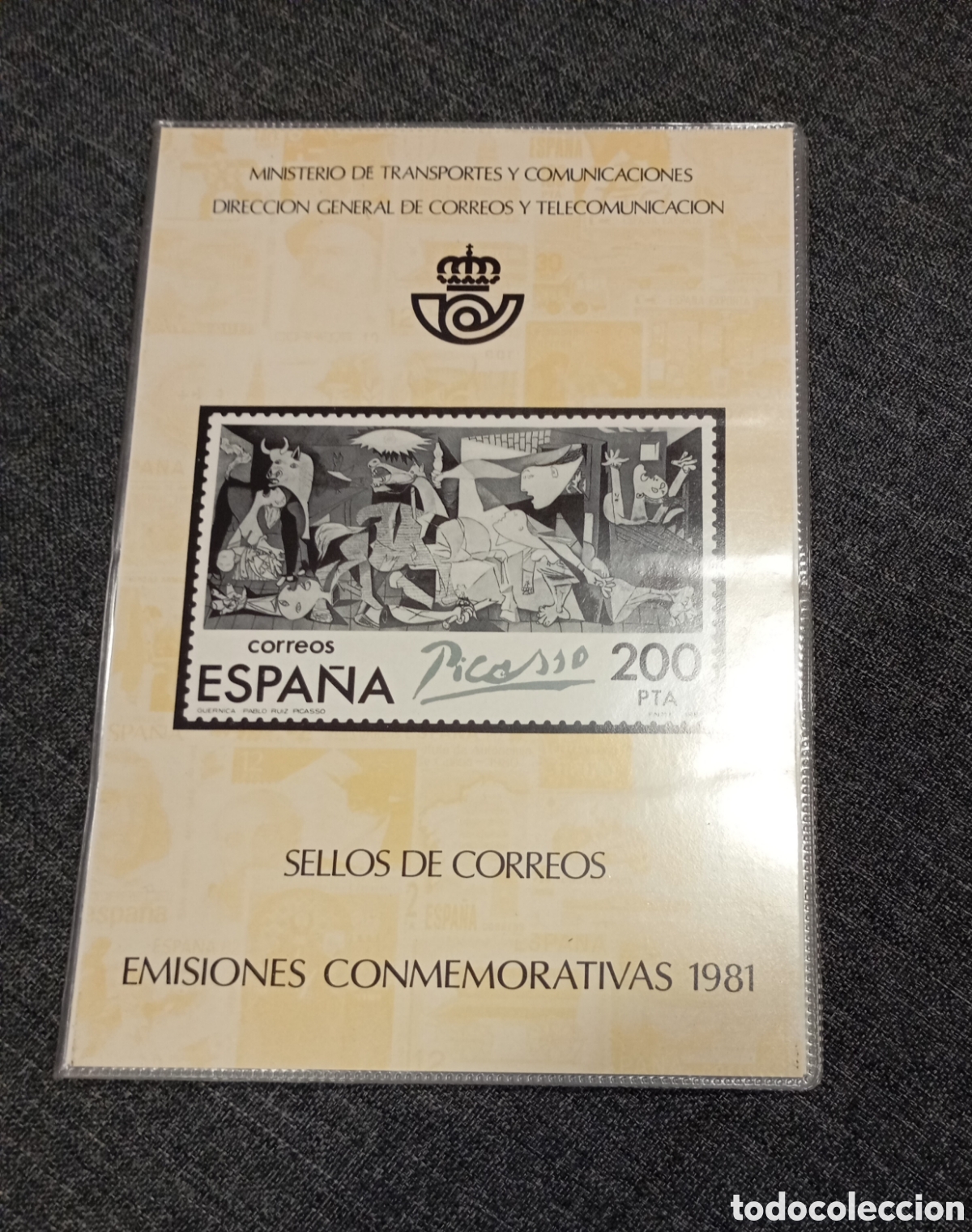 Sellos: ESPA&Ntilde;A A&Ntilde;O 1981 - CARPETA OFICIAL DE CORREOS - COMPLETA CON SELLOS NUEVOS