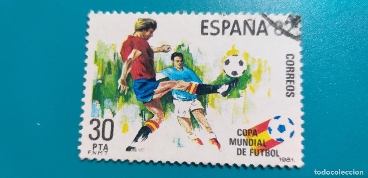 Sellos: Usado. A&ntilde;o 1981. Edifil 2614. Espa&ntilde;a&acute;82. Copa Mundial de Futbol. Jugada de Futbol