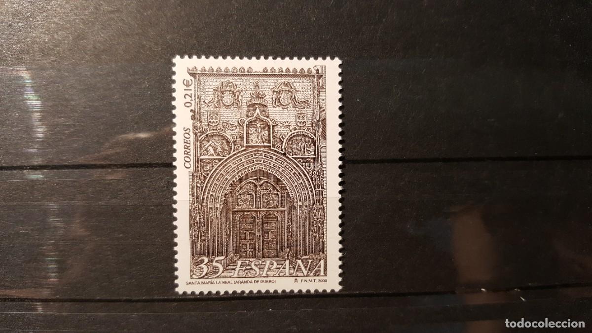 Sellos: Sello nuevo. Iglesia de Santa Mar&iacute;a La Real. Aranda de Duero. 10 noviembre 2000. Edifil 3771.