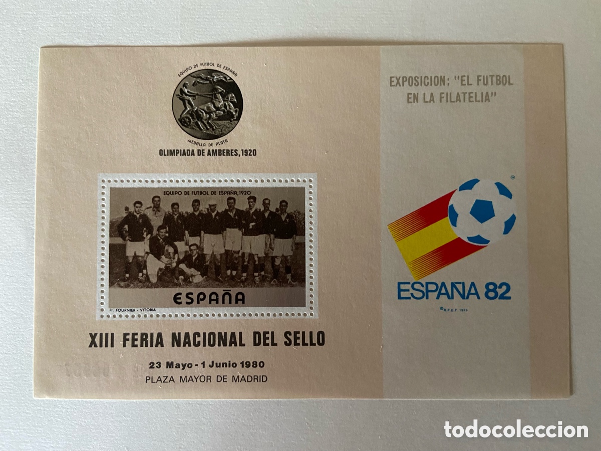 Sellos: XIII feria Nacional del sello: espa&ntilde;a'82. 23 mayo al 1 junio 1980. F&uacute;tbol. Hoja recuerdo