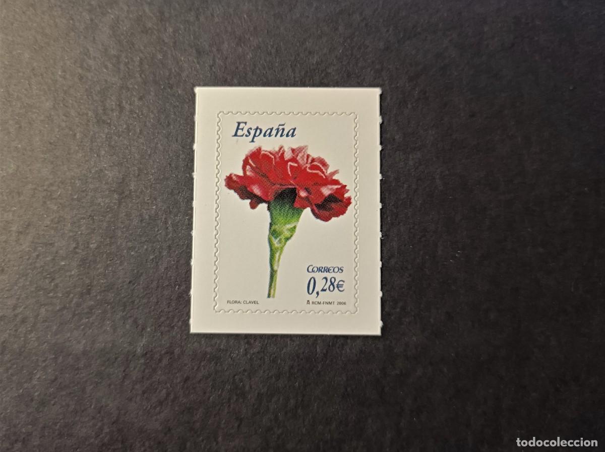 Sellos: Sello nuevo. Flora y Fauna. Clavel. 20 de Enero de 2006. Edifil 4212.