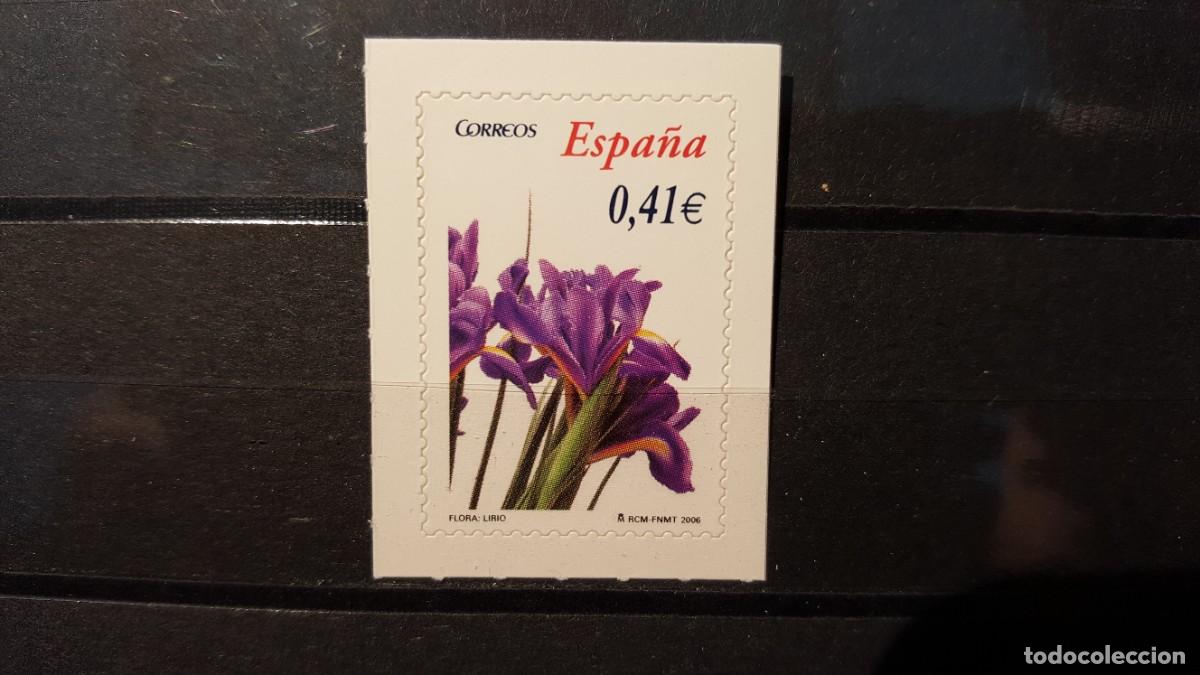 Sellos: Sello nuevo. Flora y Fauna. Lirio Com&uacute;n. 5 de Julio de 2006. Edifil 4219.