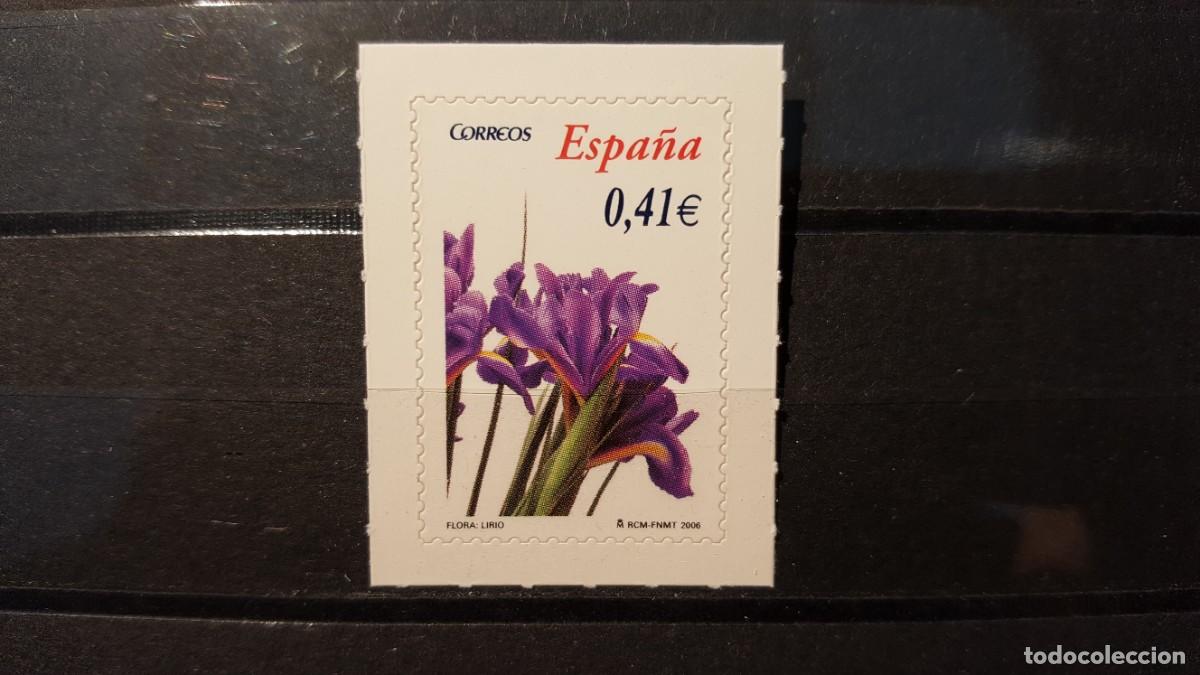 Sellos: Sello nuevo. Flora y Fauna. Lirio Com&uacute;n. 5 de Julio de 2006. Edifil 4219.