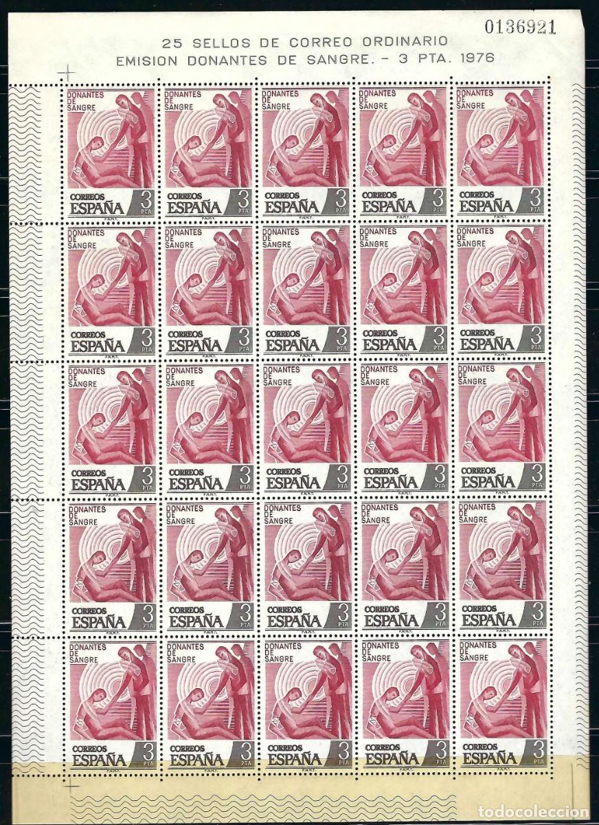Sellos: Espa&ntilde;a 1976 Donante de Sangre Edifil 2355 pliego nuevo**