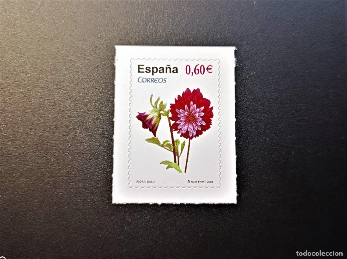 Sellos: Sello nuevo. Sello Autoadhesivo. Flora y Fauna. Dalia. 1 de Julioi de 2008. Edifil 4383.