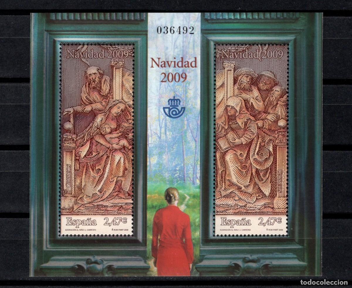 Sellos: Sello Nuevo. Navidad. La Adoraci&oacute;n al Ni&ntilde;o. 31 de Octubre de 2009. Edifil SH 4522.