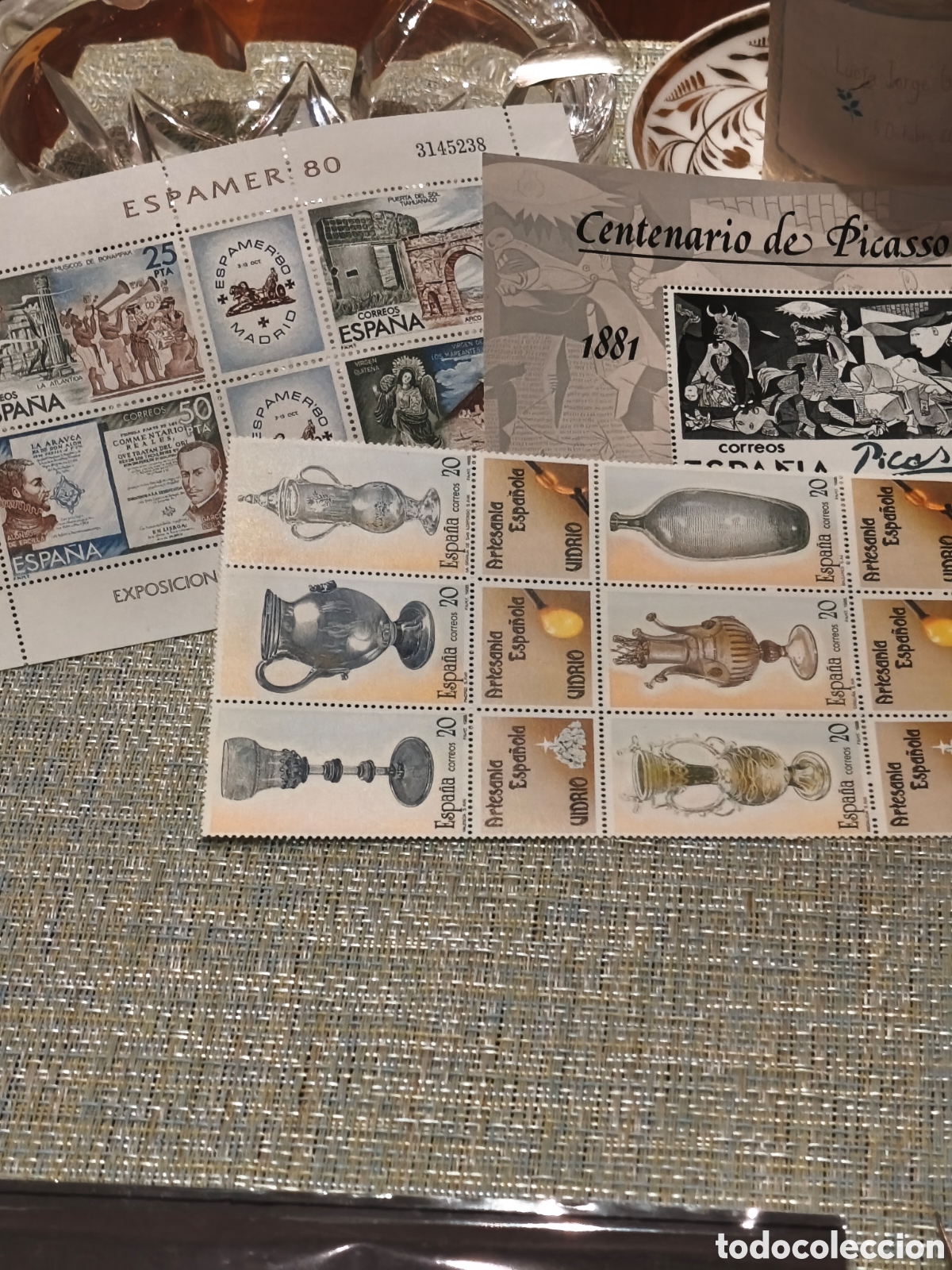 Sellos: 3 hojitas de Espa&ntilde;a nuevas impecables ver im&aacute;genes