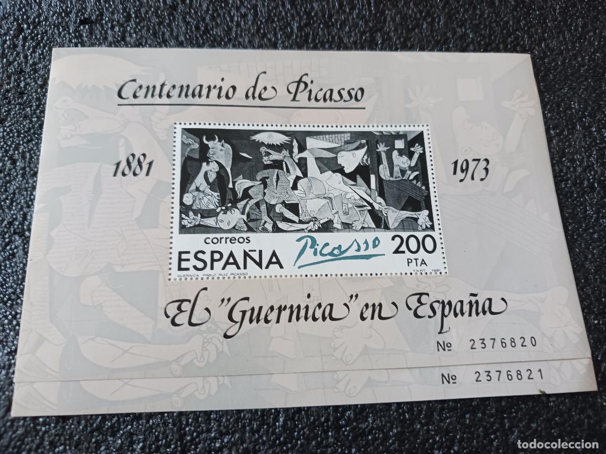 Sellos: 2 HOJITAS CENTENARIO DE PICASSO, EL GUERNICA, NUMERACION CORRELATIVA