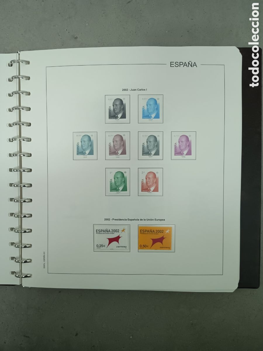Sellos: A&Ntilde;O COMPLETO 2002 - SELLOS ESPA&Ntilde;A EN 17 HOJAS EDIFIL Y FILOESTUCHES MNH **