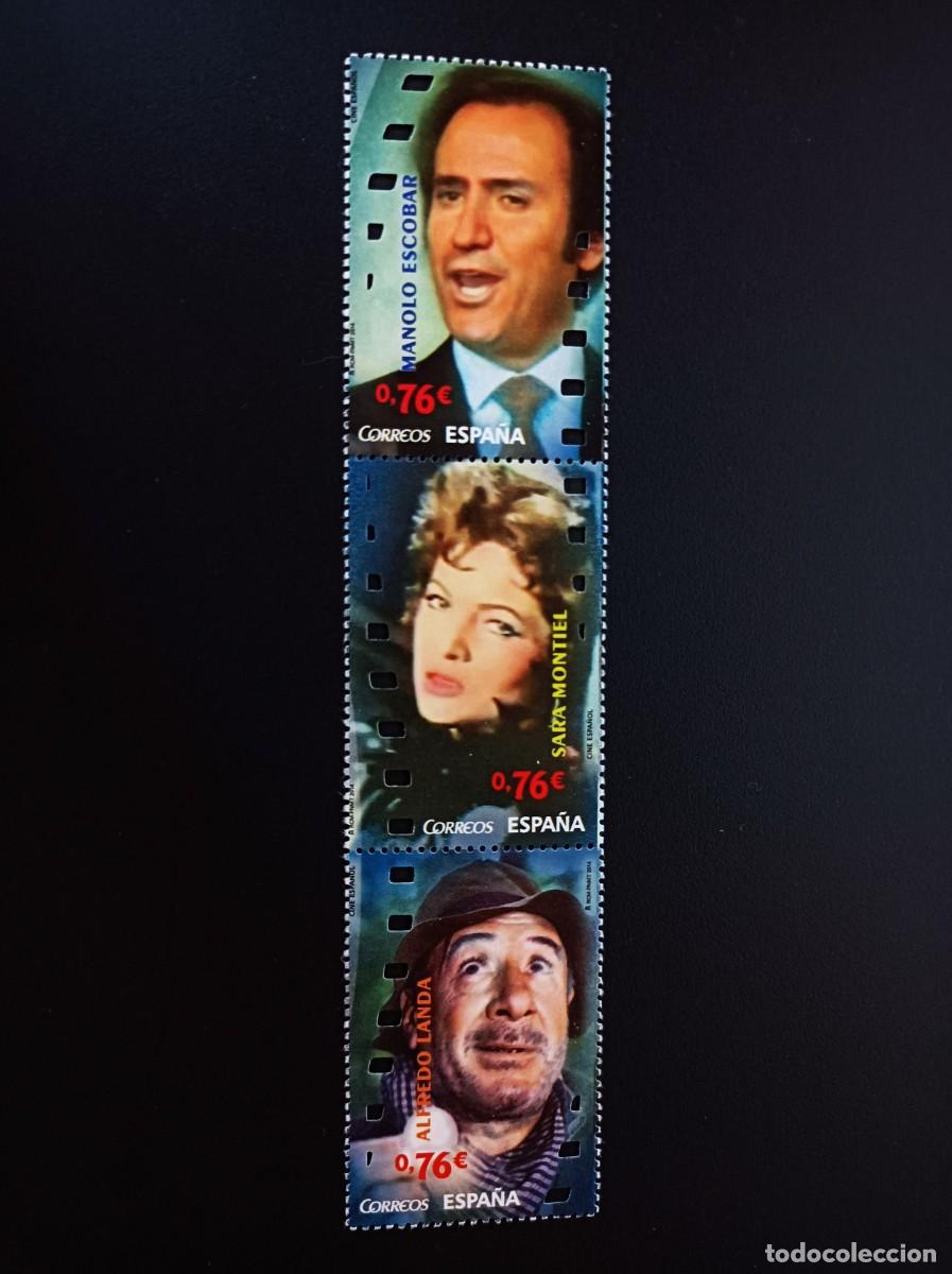 Sellos: Sello nuevo. Cine Espa&ntilde;ol. Manolo Escobar. S. Montiel. A. Landa. 11 Julio 2014. EDIFIL 4899/01.