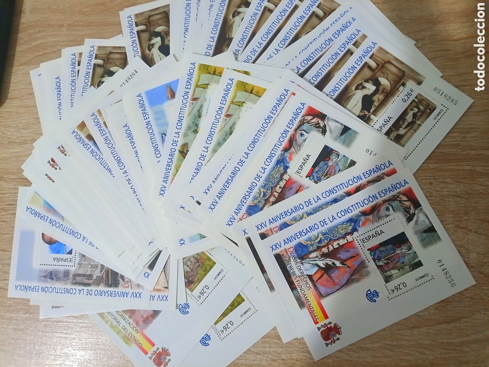 Sellos: XXV ANIVERSARIO DE LA CONSTITUCI&Oacute;N ESPA&Ntilde;OLA - A&Ntilde;O 2003 - 100 HOJAS NUEVAS (FACIAL 26E)