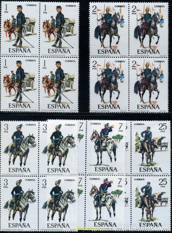 Sellos: 236769 MNH ESPA&Ntilde;A 1977 UNIFORMES MILITARES