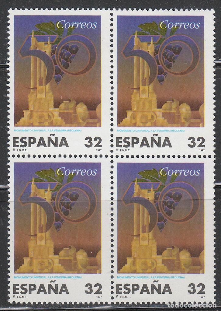 Selos: Edifil n&ordm; 3497, monumento universal a la vendimia en Requena, Valencia, nuevo *** en bloque de 4