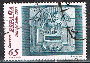 Sellos: Edifil n&ordm; 3471, DIA DEL SELLO, BOCA DE BUZON DE PIEDRA, USADO