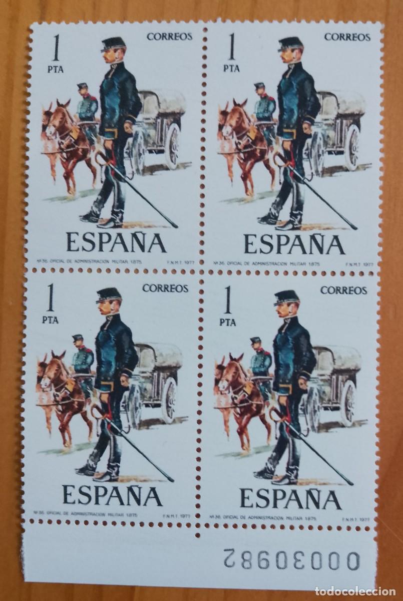 Sellos: ESPA&Ntilde;A - V/F 1 PTA - TIRA NUEVA - EDIFIL 2423, A&Ntilde;O 1977, OFICIAL DE ADMINISTRACI&Oacute;N MILITAR