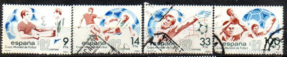 Sellos: SERIE SELLOS ESPA&Ntilde;A REY 1982 HOJITA FUTBOL CORTADA USADOS N&ordm; 2661-2665 COMPLETA
