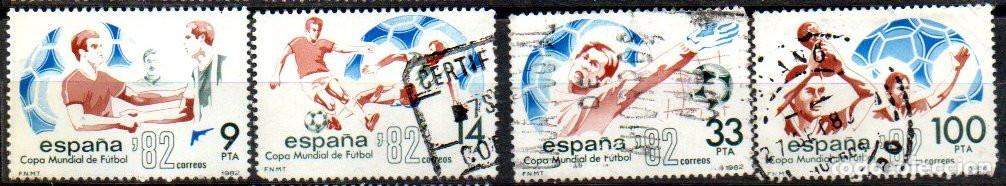 Sellos: SERIE SELLOS ESPA&Ntilde;A REY 1982 HOJITA FUTBOL CORTADA USADOS N&ordm; 2661-2665 COMPLETA