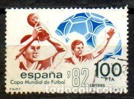 Sellos: SELLO DE ESPA&Ntilde;A REY 1982 HOJITA FUTBOL CORTADA USADOS 100 P. N&ordm; 2663 SUELTO