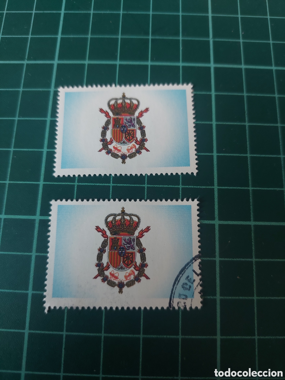 Sellos: 2004 ESPA&Ntilde;A BANDELETA MONARQUIA ESCUDO REAL NUEVOS Y USADO LUJO EDIFIL 4087 2004