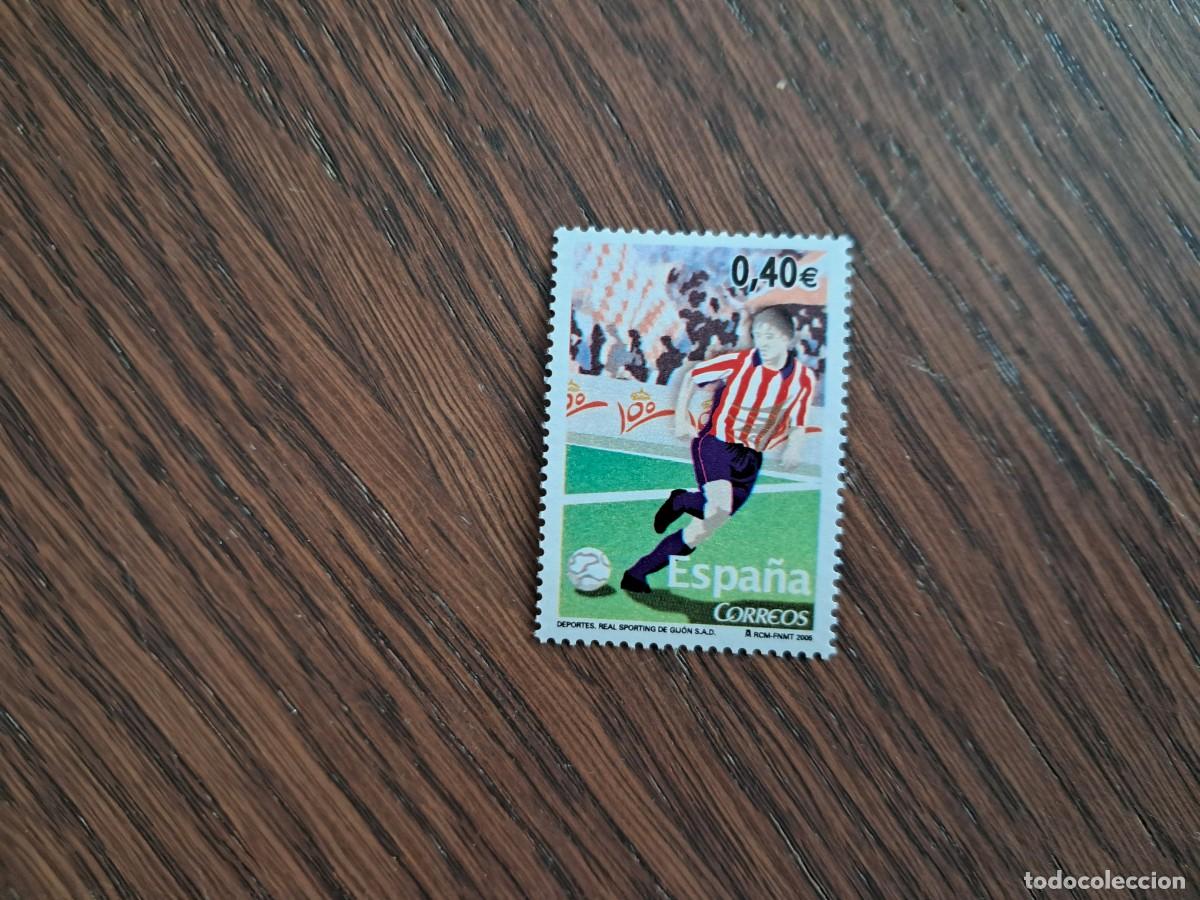 Sellos: Sello Nuevo 2005. Deportes. Cent&ordm; Real Sporting de Gij&oacute;n. 1 de Marzo de 2005. EDIFIL n&ordm; 4157.