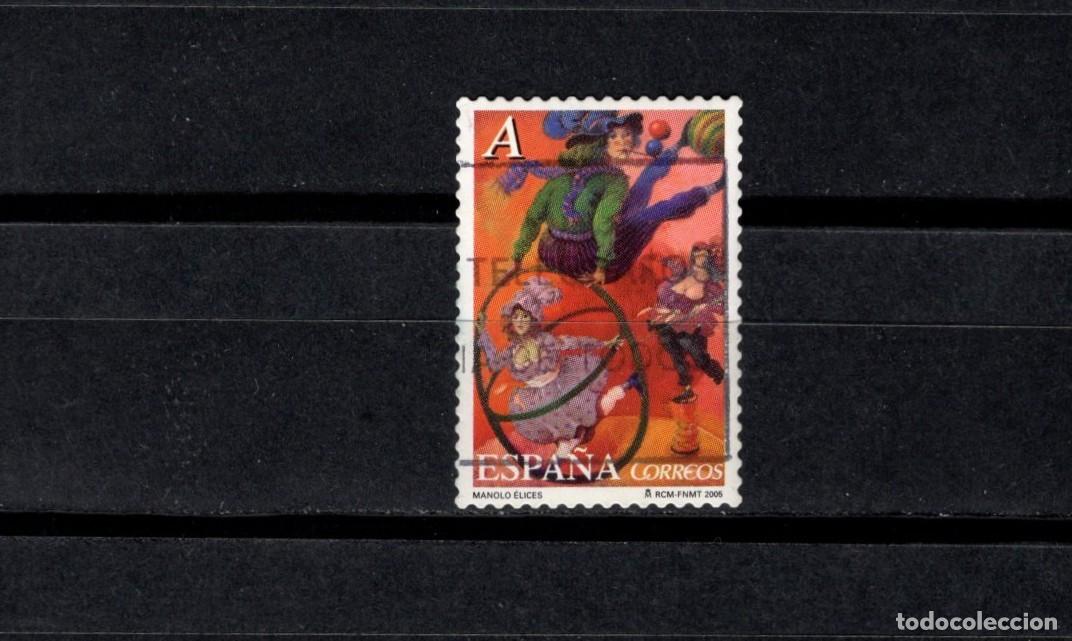 Sellos: Sello usado. El Circo. Troupe Silis. Obra de Manolo Elices. 3 Enero 2005. Edifil 4139.