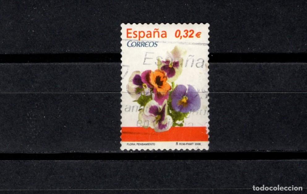 Sellos: Sello usado. Autoadhesivo. Flora y Fauna. Pensamiento. 1 de Octubre de 2009. EDIFIL 4465.