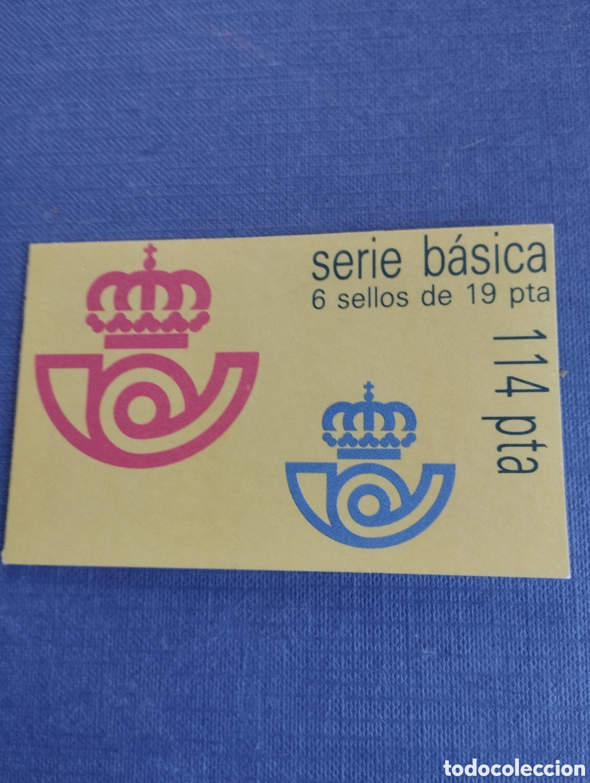 Sellos: Carpeta de correos con 6 sellos de 19 pts