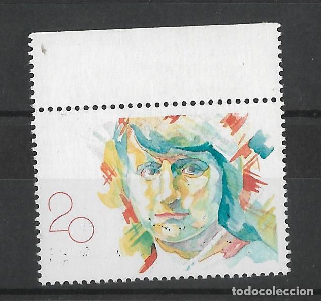 Sellos: Sello Edifil 2989. Maria de Maeztu. Error de Impresi&oacute;n. Certificado Graus.