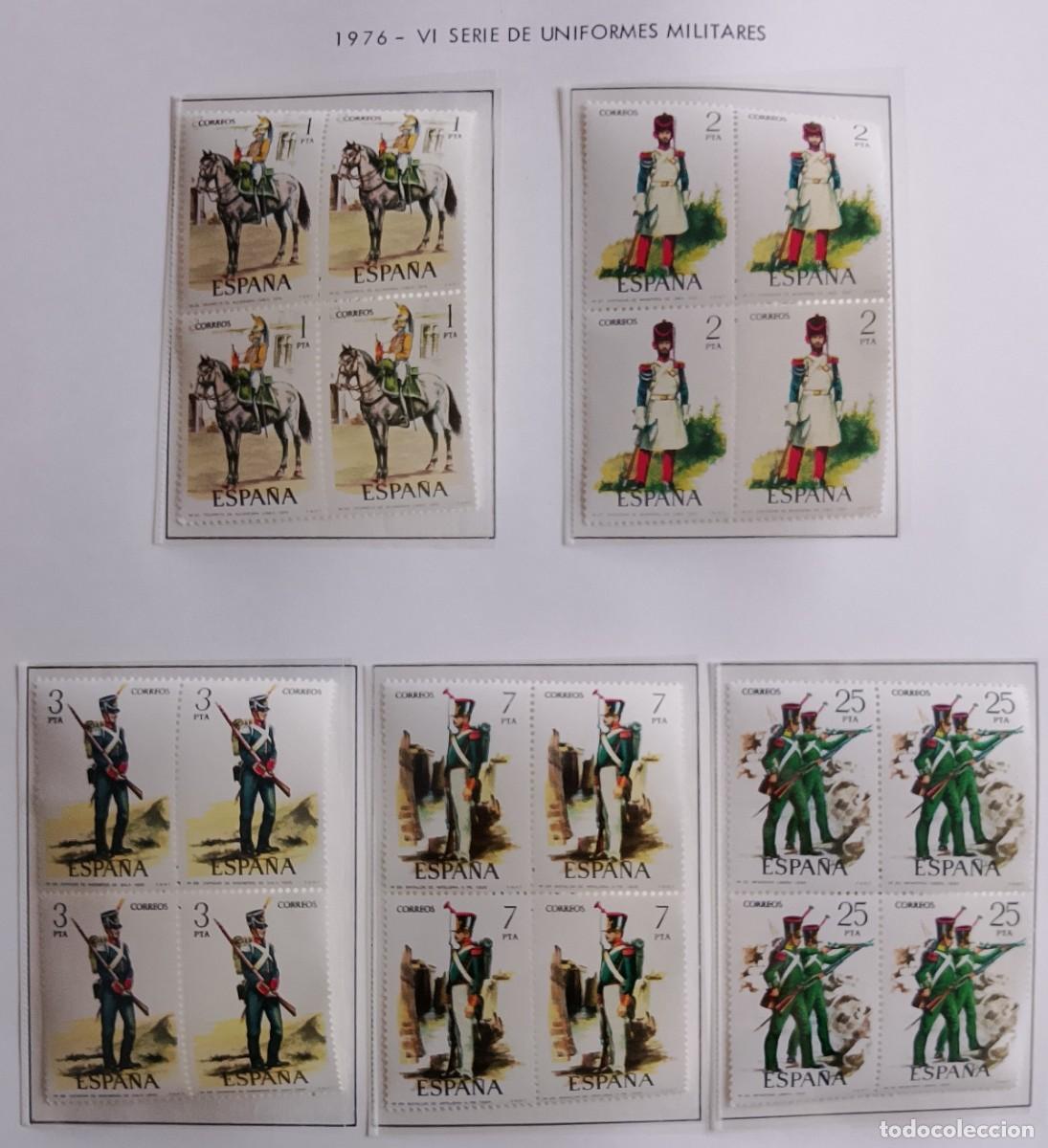 Sellos: Sellos Bloques de 4. Edifil 2350/54. XXI Uniformes Militares (VI Serie). A&ntilde;o 1976.