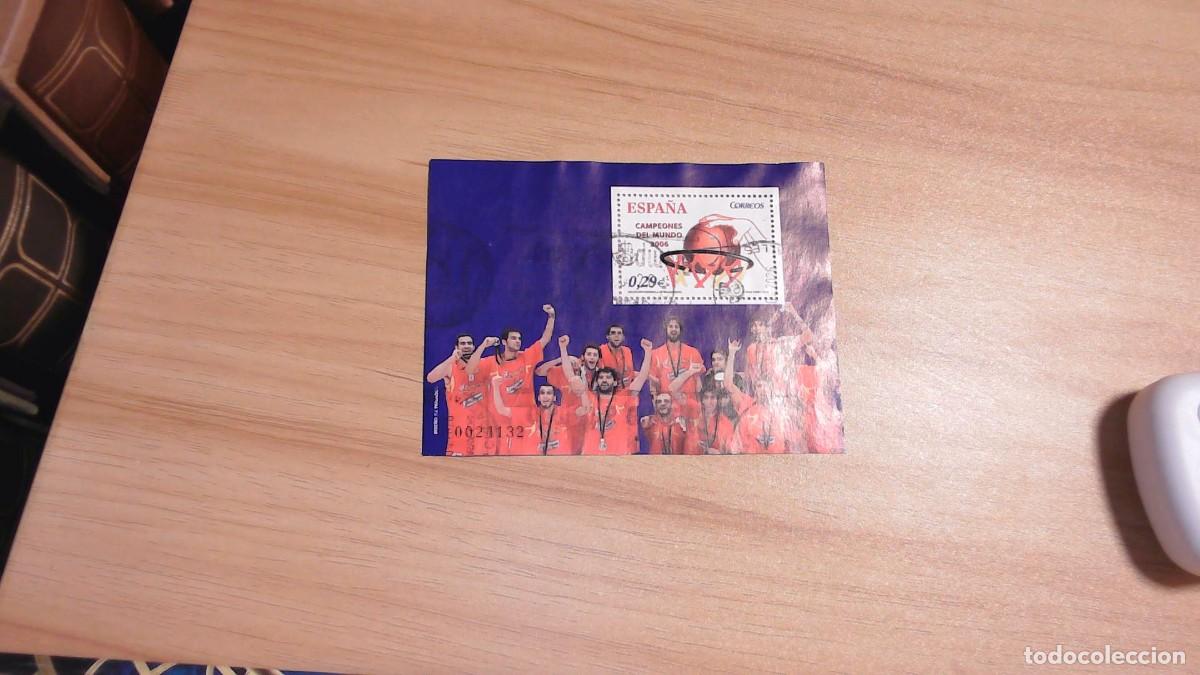 Sellos: Espa&ntilde;a 2006. Campeones del mundo de baloncesto. Hoja bloque. Edifil 4267