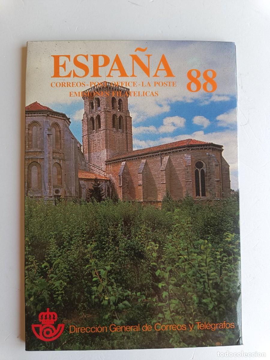 Sellos: A&Ntilde;O COMPLETO EMISIONES FILAT&Eacute;LICAS ESPA&Ntilde;A 1988 NUEVOS SIN FIJASELLOS EN LIBRO DE CORREOS