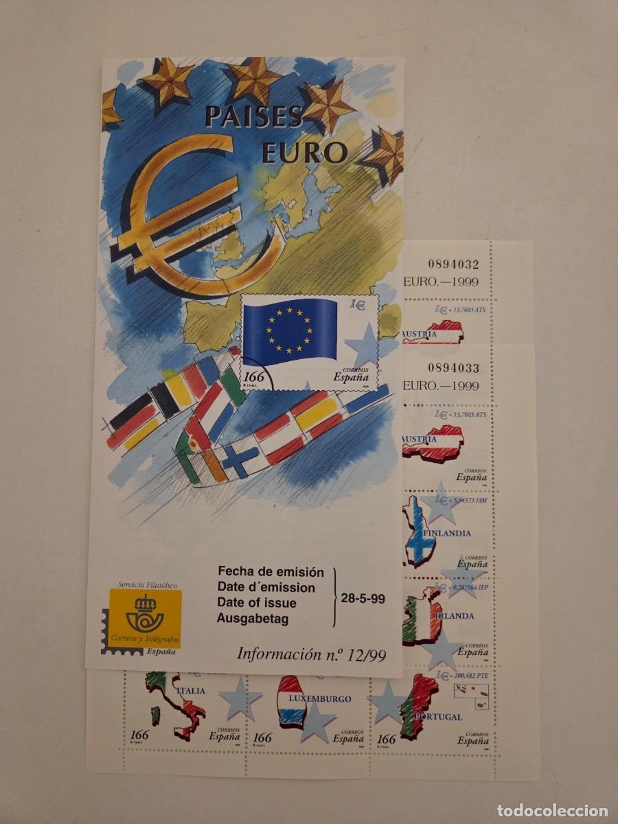 Sellos: Pareja correlativa de dos pliegos de 12 sellos Paises Euro 1999. Con el folleto d&iacute;ptico.