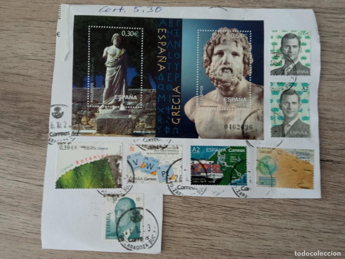 Sellos: HOJA BLOQUE GRECIA ESPA&Ntilde;A Y 7 SELLOS M&Aacute;S, PEGADOS Y MATASELLADOS