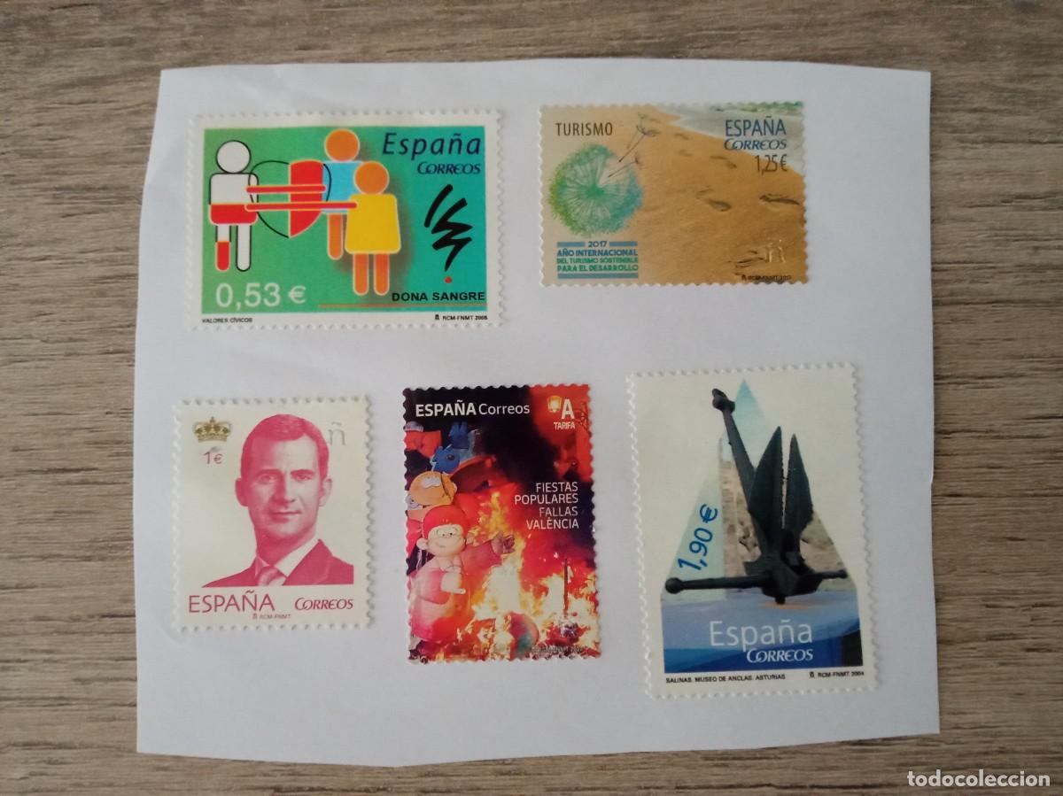 Sellos: 5 SELLOS ESPA&Ntilde;OLES PEGADOS PERO SIN MATASELLAR