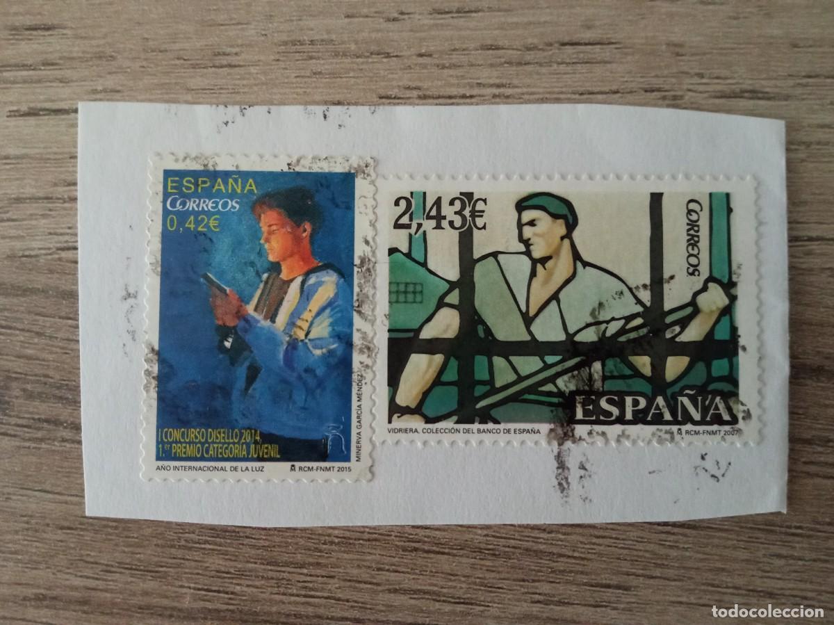 Sellos: 2 SELLOS ESPA&Ntilde;OLES PEGADOS Y MATASELLADOS