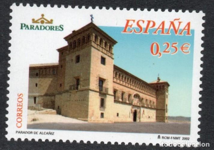 Sellos: SERIE NUEVA ESPA&Ntilde;A -PARADORES A&Ntilde;O 2.002. EDIFIL 3942