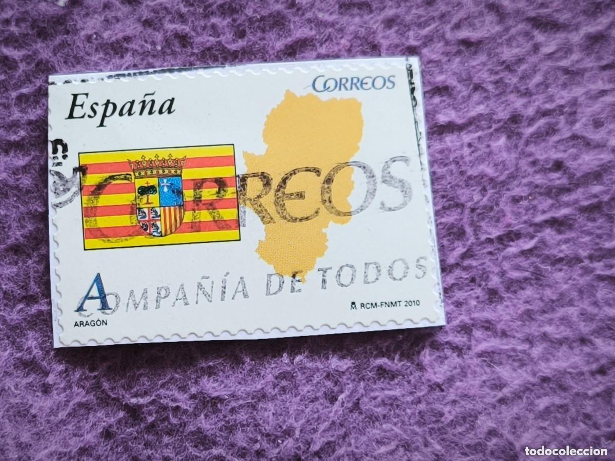Selos: Sello Espa&ntilde;a Arag&oacute;n Bandera Y Escudo 2010 Correos Serie Comunidades Aut&oacute;nomas
