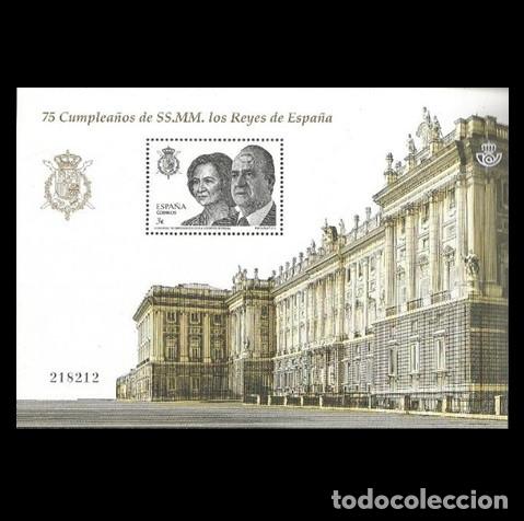 Sellos: Edifil 4829 MNH 75 Cumplea&ntilde;os de SS.MM. los Reyes de Espa&ntilde;a SIN FIJA SELLO 2013