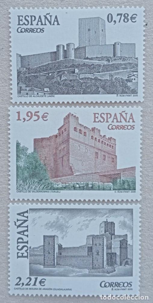 Sellos: 2005. ESPA&Ntilde;A. 4170 / 4172. Castillos de Espa&ntilde;a. Serie completa. Nuevo. Preciosos, serie cara.