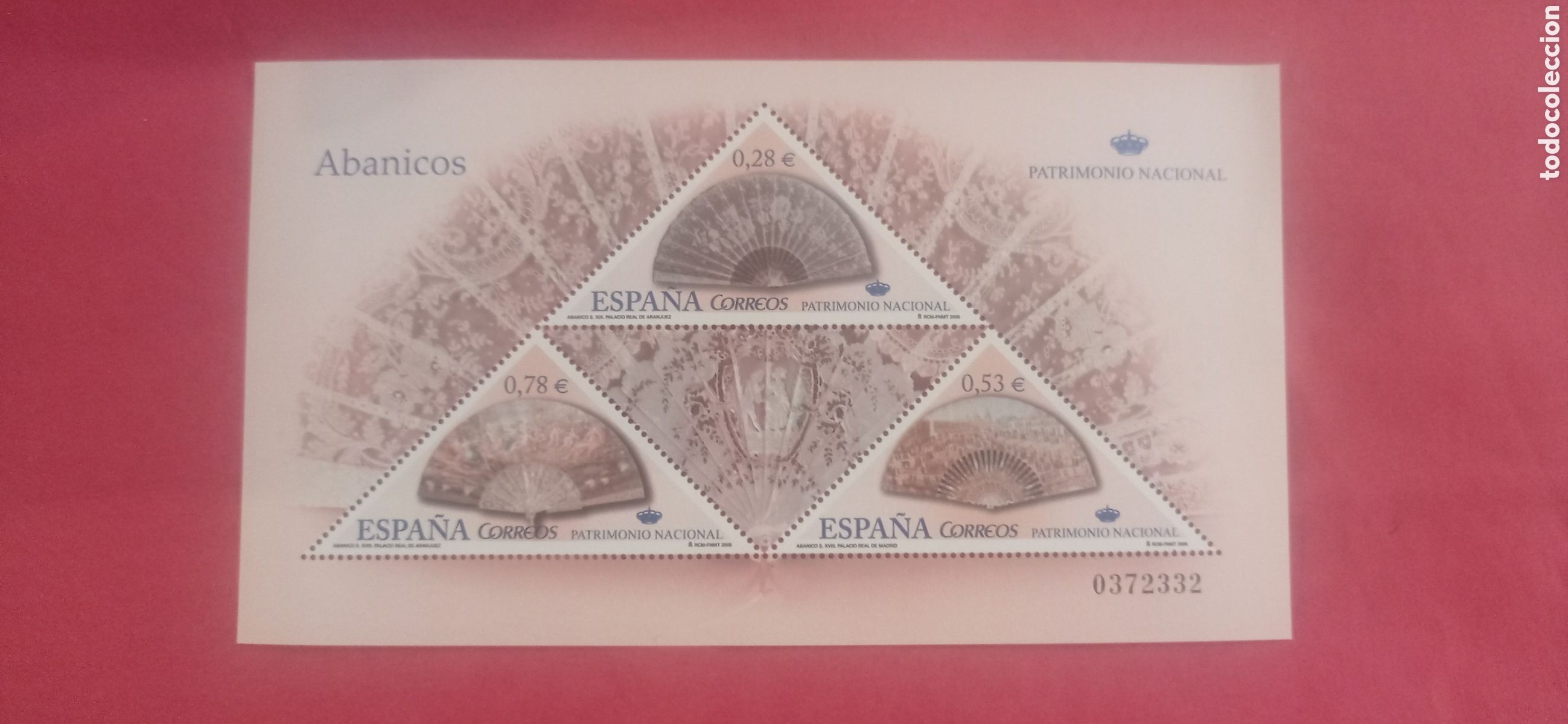 Sellos: SELLO HOJA PATRIMONIO NACIONAL ABANICOS A&Ntilde;O 2005