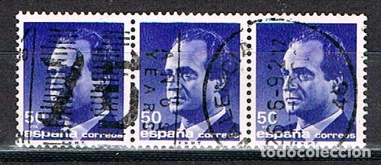 Sellos: EDIFIL 3005, SERIE BASICA: EL REY JUAN CARLOS I, USADO EN TIRA DE 3