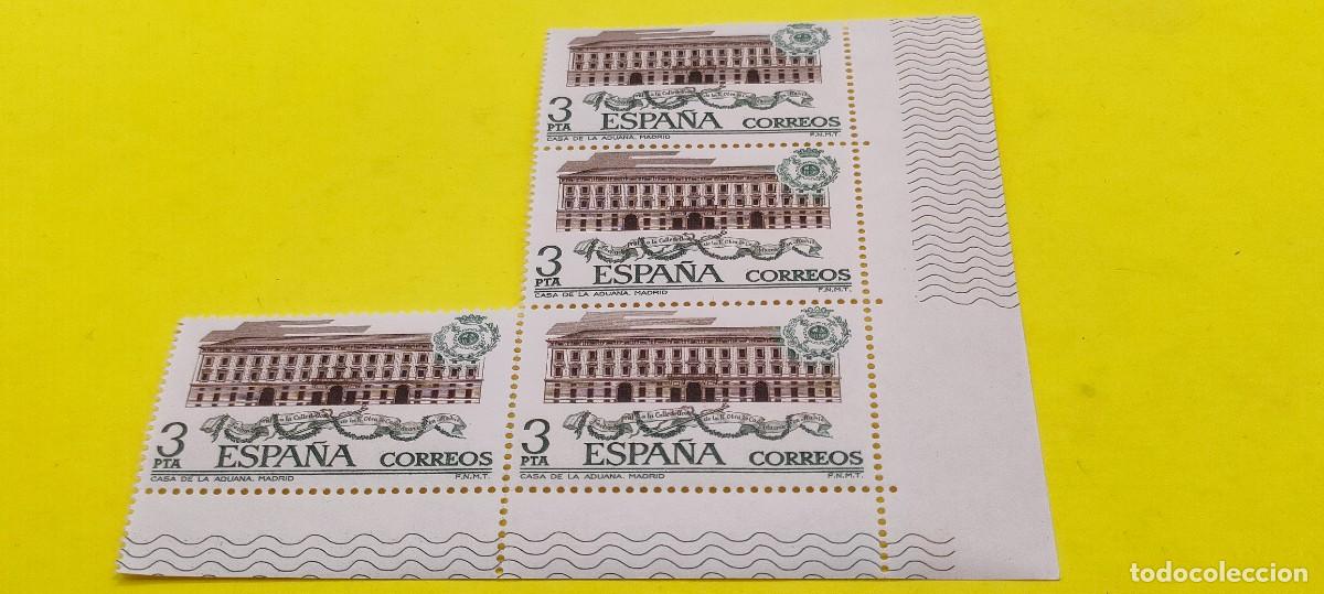 Sellos: Espa&ntilde;a 1976. Edifil 2327. Aduanas. Casa de la Aduana, Madrid. Nuevos. Bloque de 4