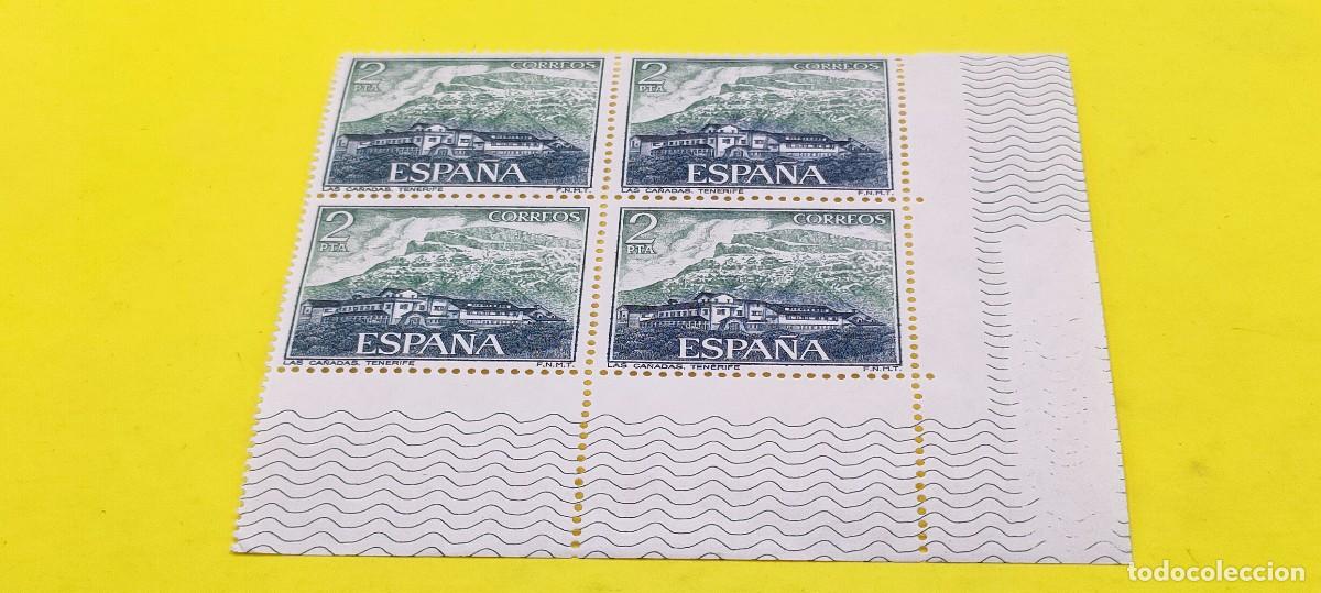 Sellos: Espa&ntilde;a 1976. Edifil 2335. Paradores Nacionales. Las Ca&ntilde;adas (Tenerife). Nuevos. Bloque de 4