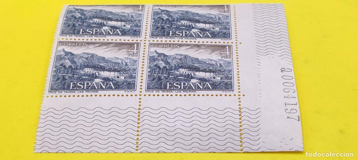 Sellos: Espa&ntilde;a 1976. Edifil 2337. Paradores Nacionales. Cruz de Tejeda (Gran Canaria). Nuevos. Bloque de 4