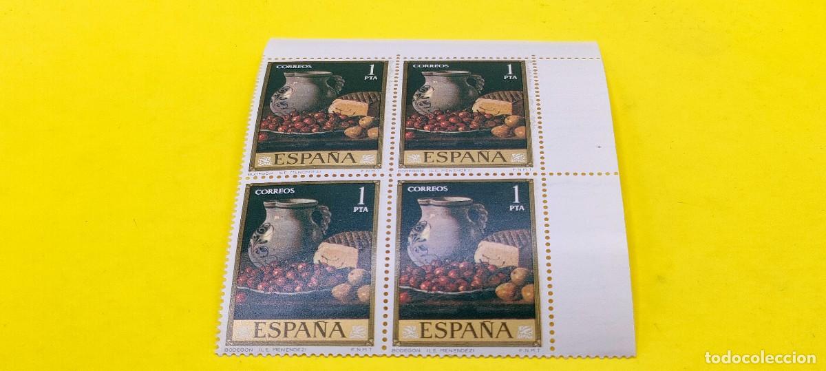 Sellos: Espa&ntilde;a 1976. Edifil 2360. Luis Eugenio Men&eacute;ndez. D&iacute;a del Sello. Bodeg&oacute;n. Nuevos. Bloque de 4
