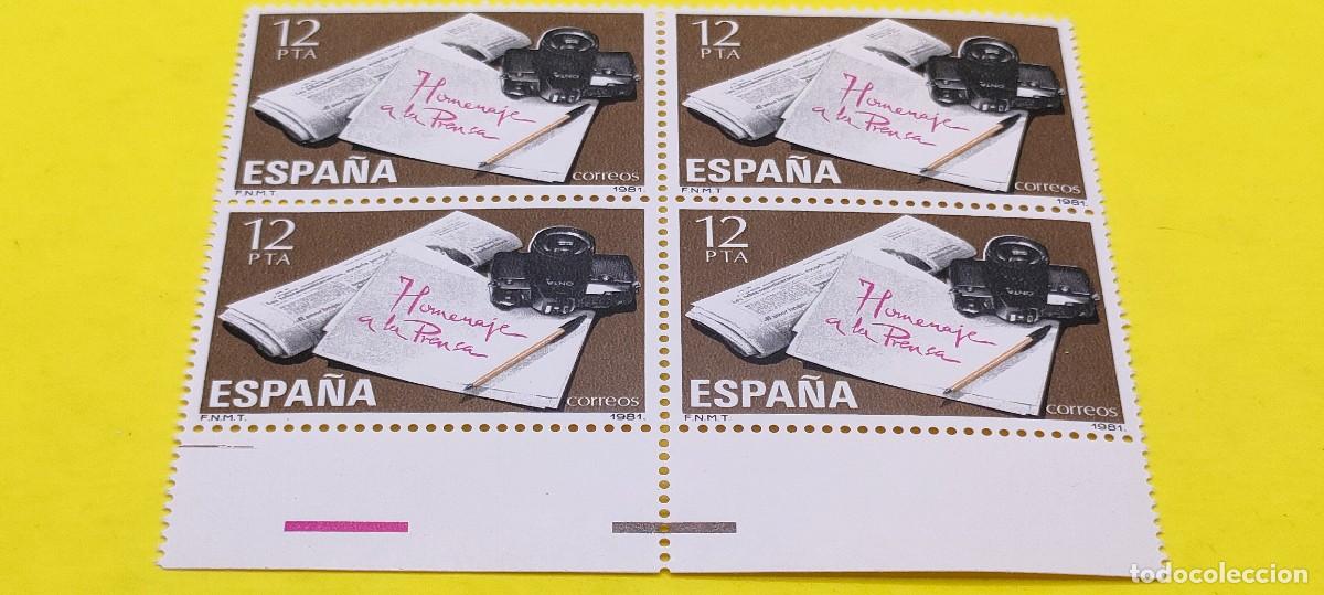 Sellos: Espa&ntilde;a 1981. Edifil 2610. Homenaje a la Prensa. Peri&oacute;dico y m&aacute;quina fotogr&aacute;fica. Nuevos. Bloque de 4