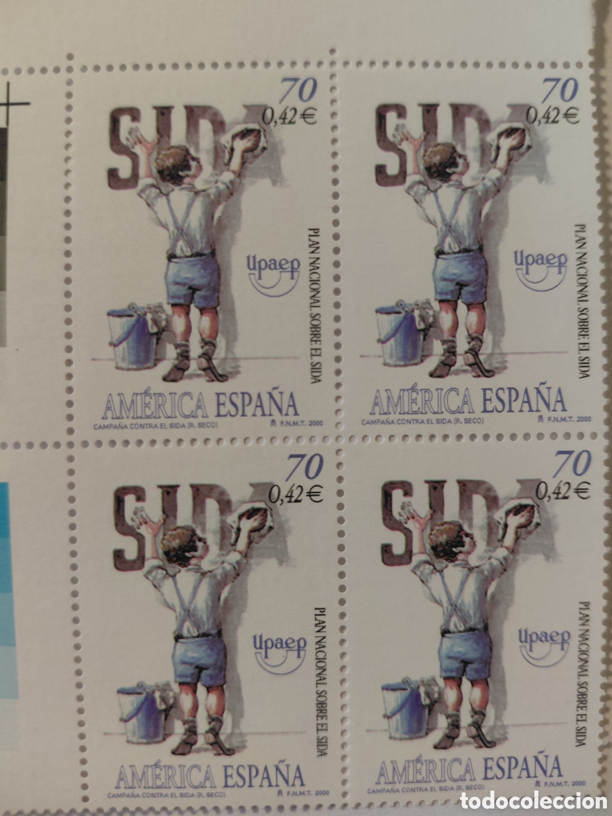 Sellos: Bloque 4x70 pts Sida Am&eacute;rica Espa&ntilde;a 2000