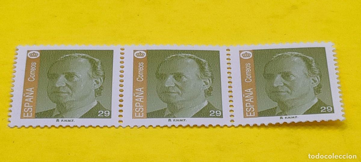 Sellos: Espa&ntilde;a 1994. Edifil 3307. D. Juan Carlos I. Fotograf&iacute;a de Jorge Mart&iacute;n Burguillo. Nuevos. Bloque d 3