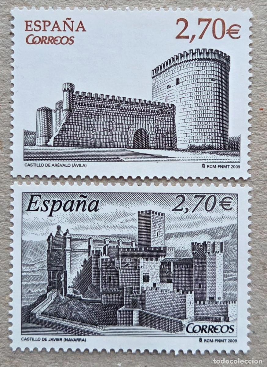 Sellos: 2009. ESPA&Ntilde;A. 4510 / 4511. Castillos. Ar&eacute;valo (&Aacute;vila) y Javier (Navarra). Serie completa. Nuevo.