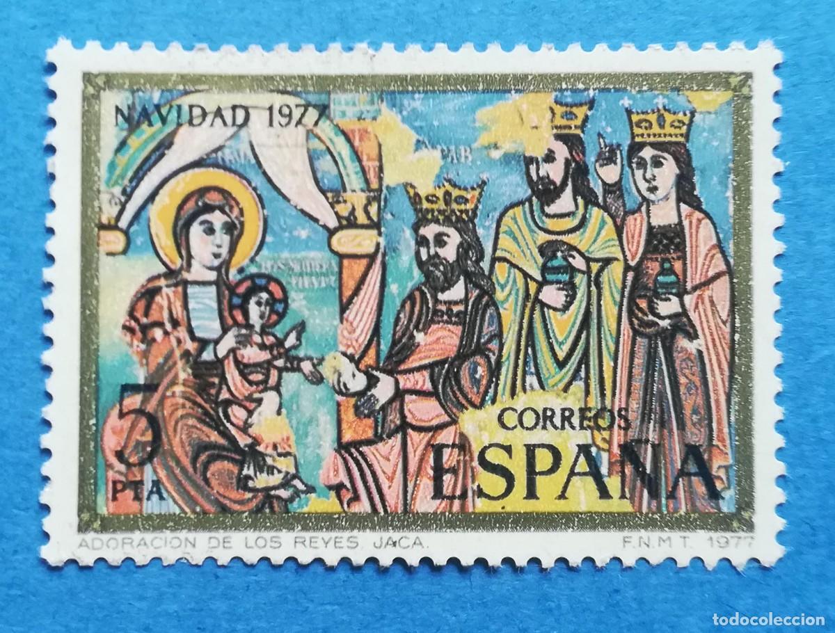 Sellos: Navidad 1977. Adoraci&oacute;n de los Reyes. Jaca. Edifil 2446 . Nuevo sin fijasellos.